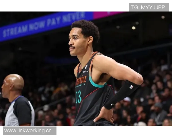 普尔替补表现惨淡22分钟仅得9分正负值惨烈35引发热议 普尔替补表现惨淡22分钟仅得9分正负值惨烈35引发热议