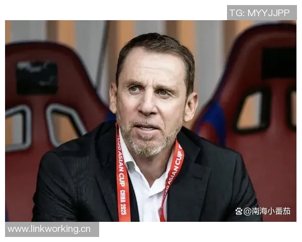 媒体人分析国足新帅应由外教担任国安新任教练或将延迟至十一月到位 媒体人分析国足新帅应由外教担任国安新任教练或将延迟至十一月到位