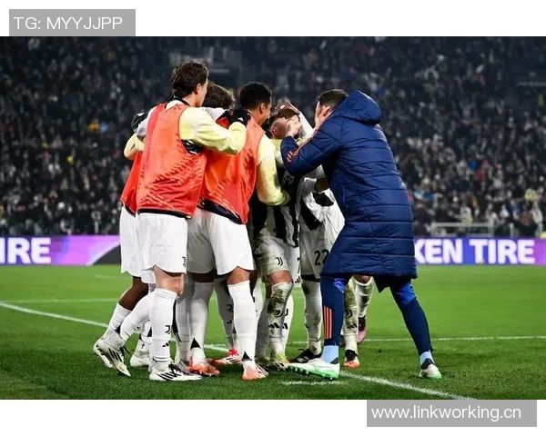 本赛季五大联赛仅剩四队保持不败状态拜仁多特尤文亚特兰大齐心争冠