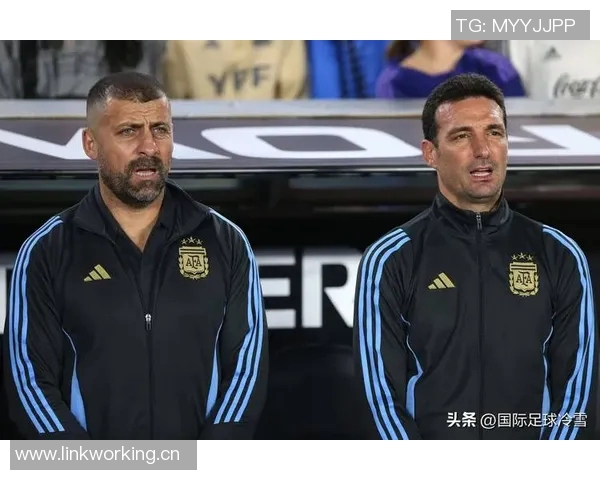 萨里称赞齐沃具备顶级教练潜质其个性令人深刻印象