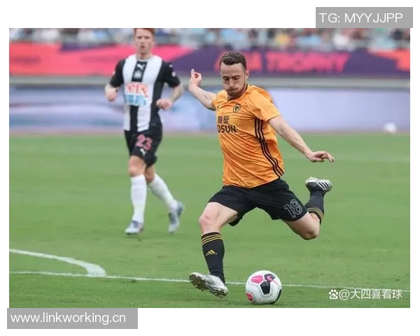 狼队12轮仅得2分创英超历史新低或将挑战最低分纪录 狼队12轮仅得2分创英超历史新低或将挑战最低分纪录