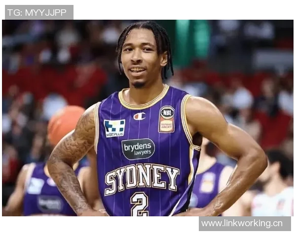 杰伦布朗呼吁球迷给予耐心球队缺少全明星球员难以弥补空缺