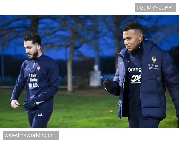 德尚透露姆巴佩脚踝炎症未愈已归皇马谢尔基仍需提升空间