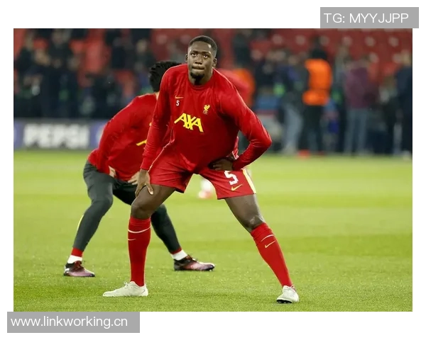 费迪南德谈科纳特表现称皇马传闻让他承受更多压力