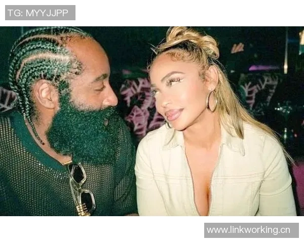 哈登透露家庭喜讯6岁儿子Jace即将迎来弟妹