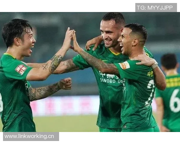 塞尔吉尼奥单刀破门助国安再度领先海牛比赛紧张激烈引人关注