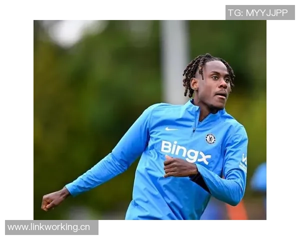 查洛巴回忆初恋球衣与足球友谊大罗芒特的故事