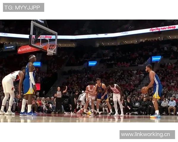 杨瀚森与阿夫迪亚场边亲密互动引发球迷热议