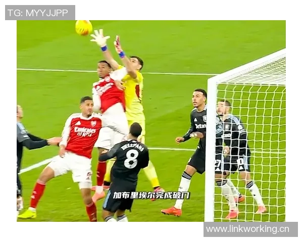 角球之王BBC警告阿森纳对手切勿轻易送角球