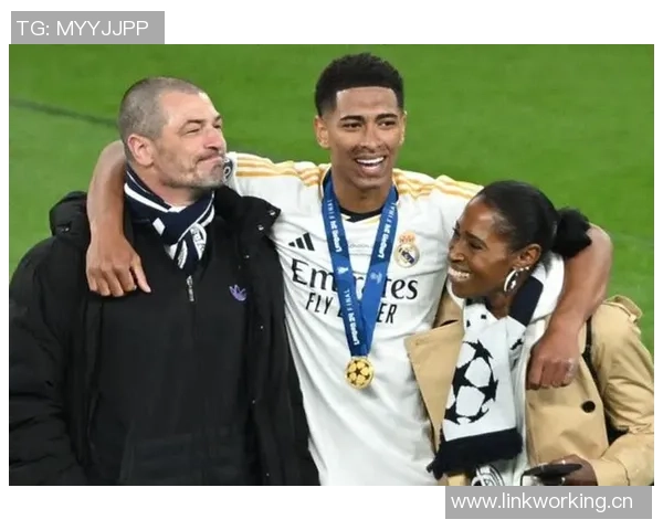 贝林厄姆父母结束二十年婚姻为儿子辞职跨国分居的背后故事