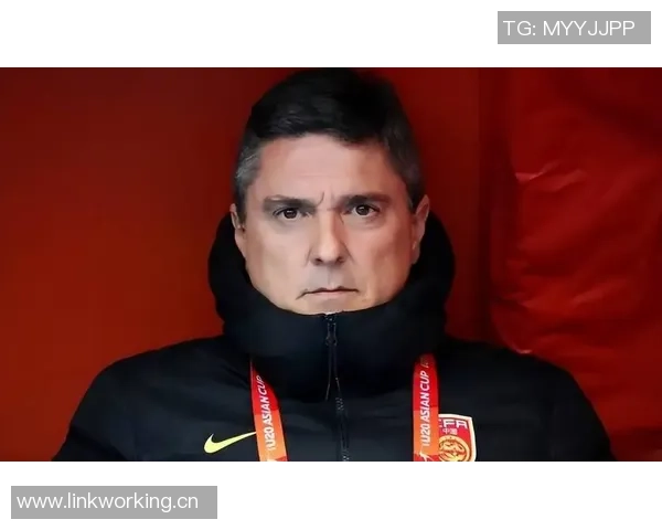 拜合拉木精彩表现不停球射门破门助攻被判越位展现个人能力 拜合拉木精彩表现不停球射门破门助攻被判越位展现个人能力