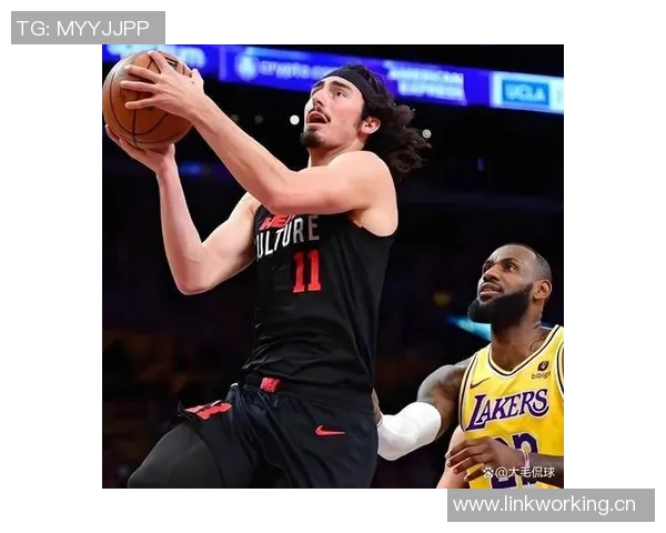 热火连胜期间鲍威尔表现抢眼场均273分助攻33命中率达50 热火连胜期间鲍威尔表现抢眼场均273分助攻33命中率达50